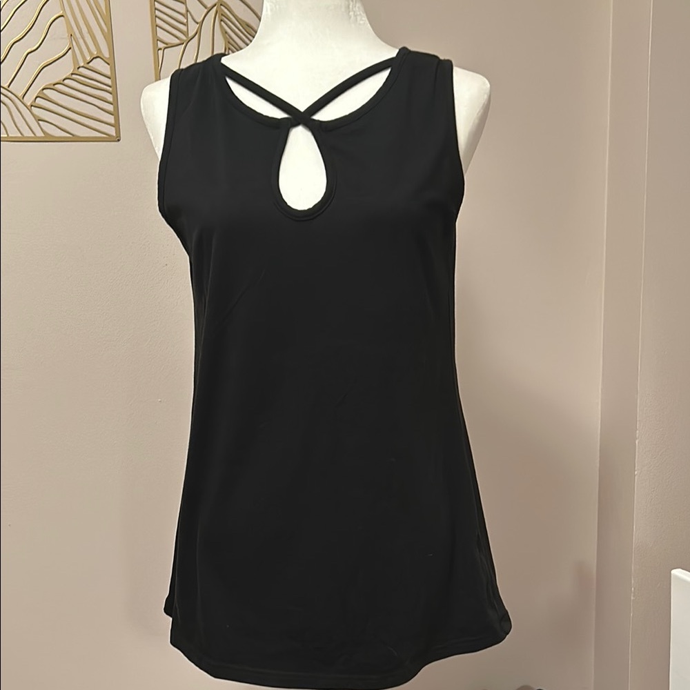 Black Sleeveless Keyhole Top